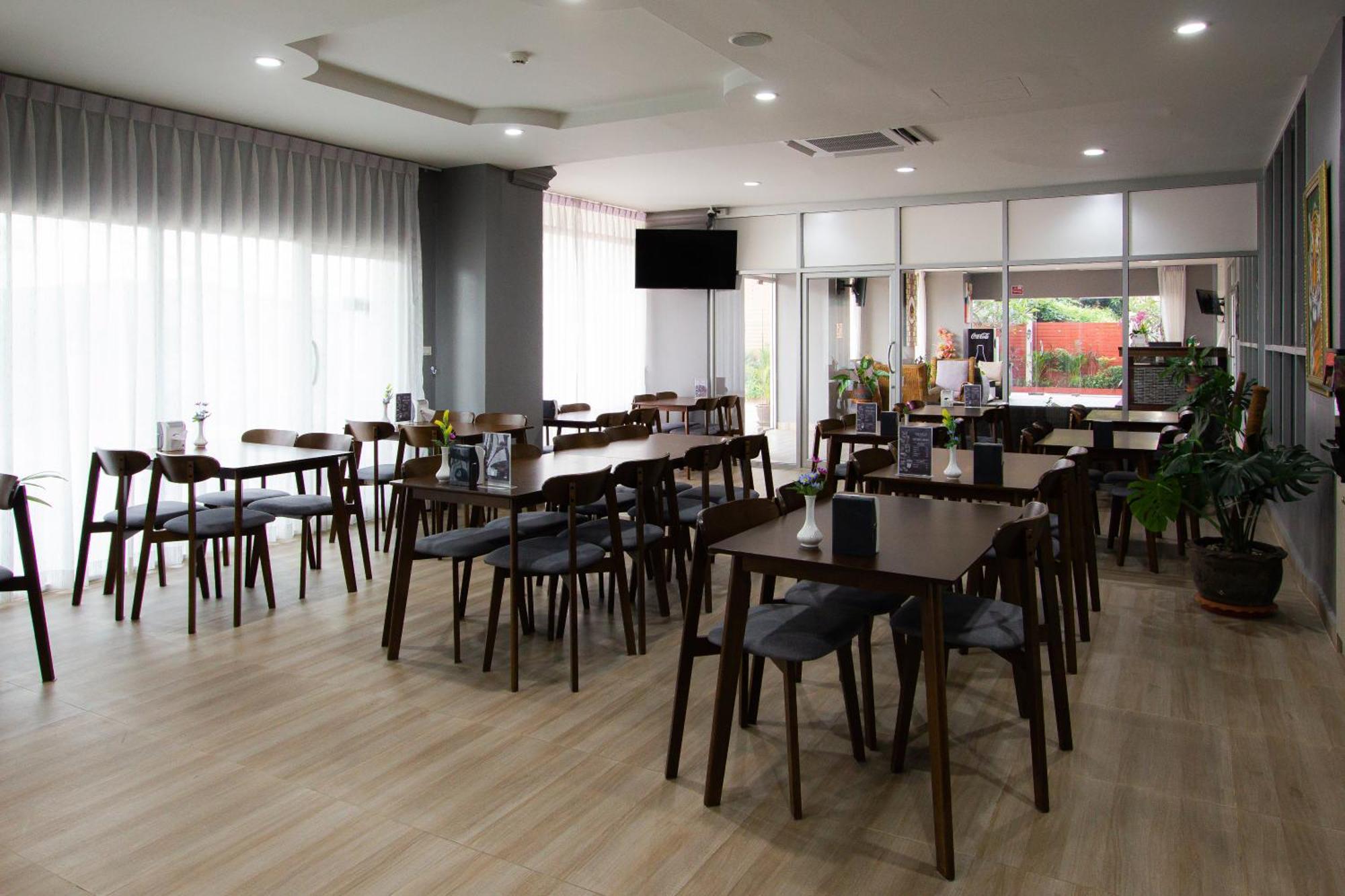 Valhalla Pattaya Hotel 좀티엔 비치 외부 사진
