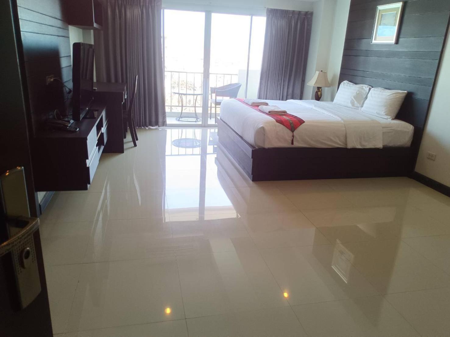 Valhalla Pattaya Hotel 좀티엔 비치 외부 사진